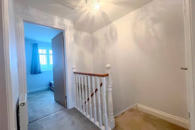 Terraced house for sale in Moors Road, Johnston