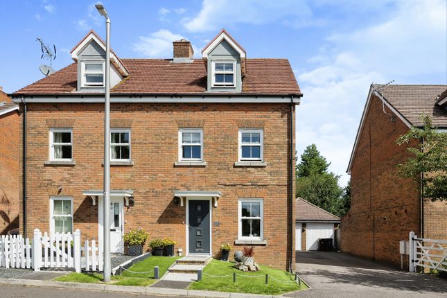 Thumbnail Detached house for sale in Martins Gardens, Crowborough