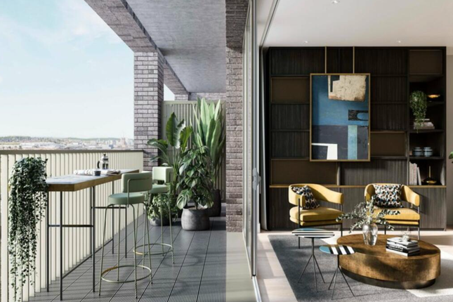 2, The Verdean, Acton, London photo 4