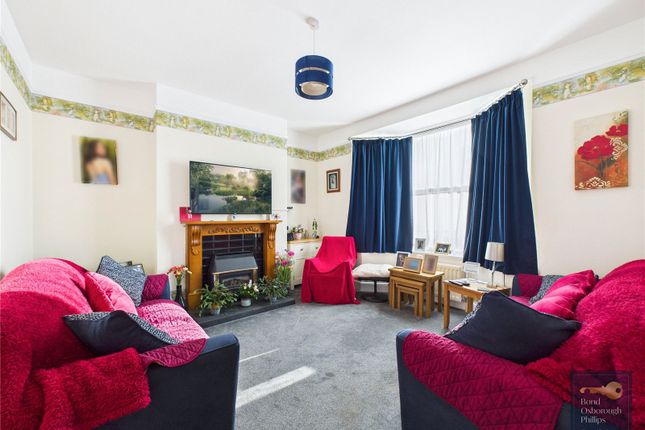 1, Queens Terrace, Devon photo 3