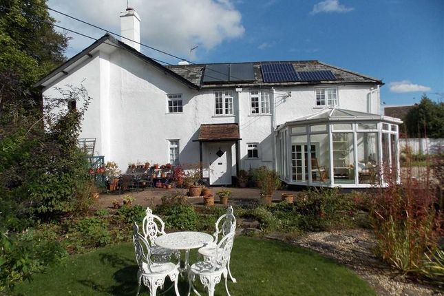 Image of Tyes Farmhouse, Green End Lane, Plymtree, Cullompton, EX15 2JR