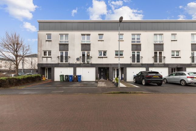 4-bed house on 3, Whimbrel Wynd, Renfrew, £250,000