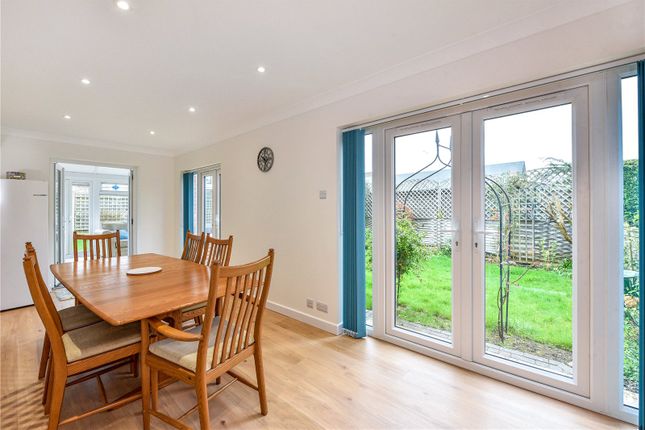 30, Chalcrafts, Alton photo 4
