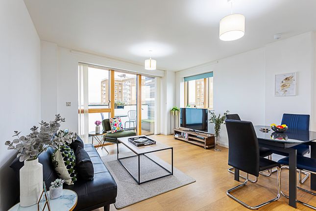 Thumbnail Flat to rent in George House, Albert Road, London