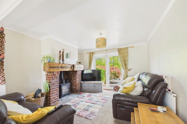 15 Townend Villas, Humbleton, East Riding of Yorkshire photo 2