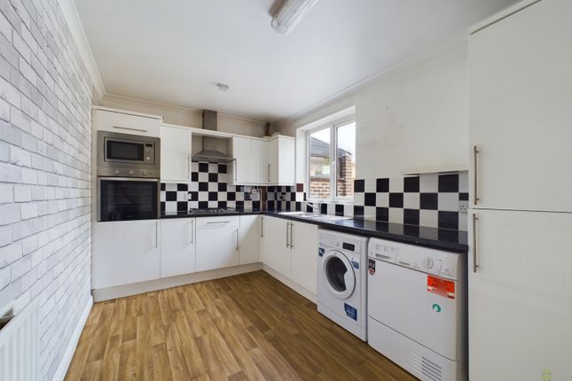 87, Edington Road, London photo 3