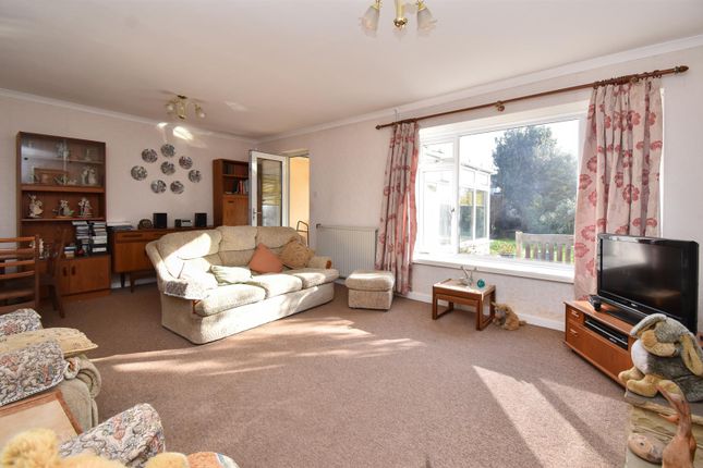 44, Collinswood Drive, St. Leonards-On-Sea photo 2