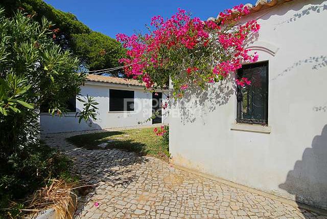 Villa for sale in Olhos D Agua, Algarve, Portugal