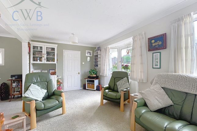 71 Covey Hall Road, Snodland photo 2