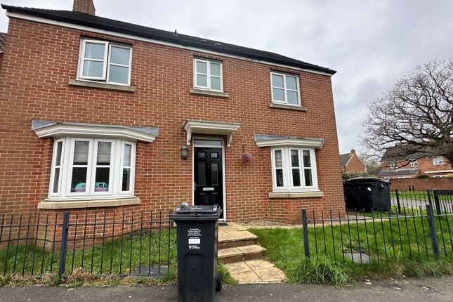 Detached house to rent in Worle Moor Road, Weston Super Mare