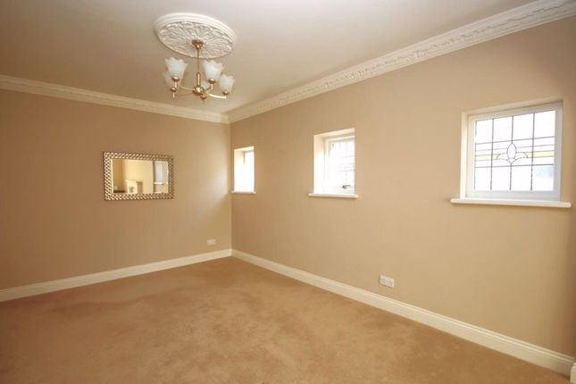 Property for sale in Surman Crescent, Hutton, Brentwood
