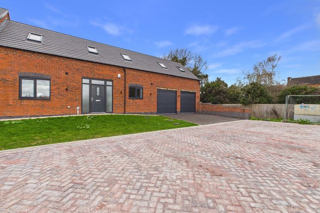 3-bed house on Plot 1, Mallard Close, Derby, £600,000