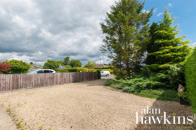 Detached bungalow for sale in Highridge Close, Purton, Swindon