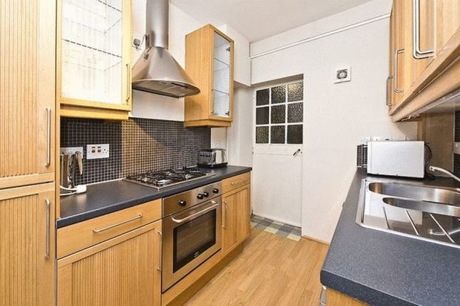 Studio to rent in Fulham Road, London