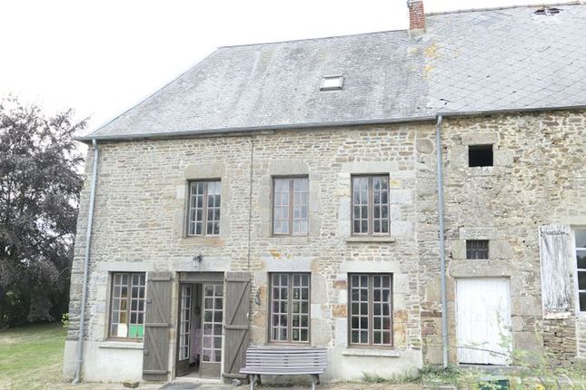 Thumbnail Country house for sale in Mantilly, Basse-Normandie, 61350, France