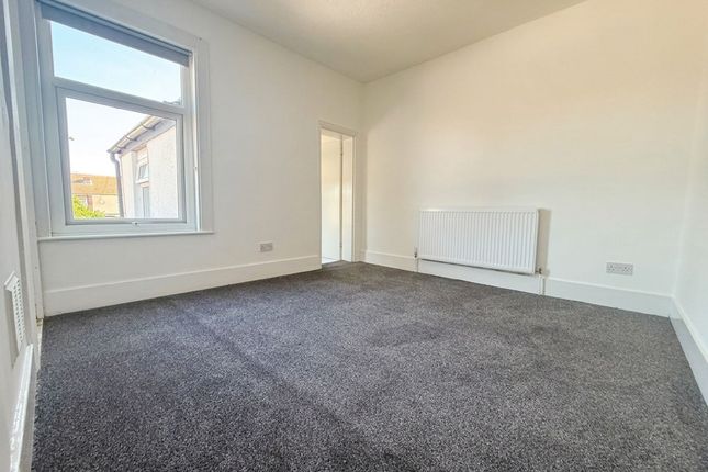 50 Unity Street, Sheerness photo 5