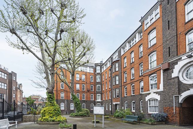 Thumbnail Flat to rent in Valette Street, Hackney, London