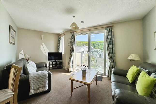 Apartment 12 Mount Brioni,, Looe Hill, Torpoint photo 2