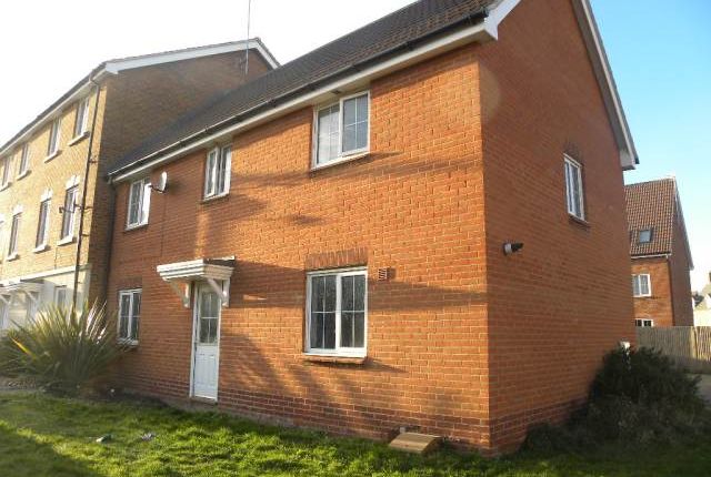 Property to rent in Queen Bee Court, Hatfield, Hertfordshire
