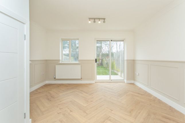 43, Willow Farm Way, Herne Bay photo 2