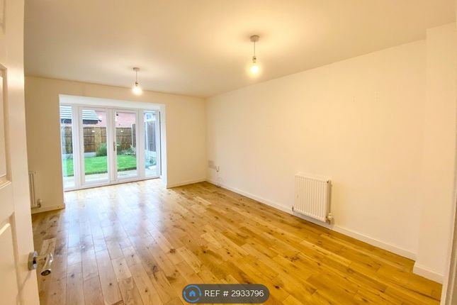 Whitewood Road, Worsley photo 5