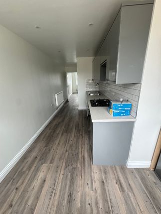 266, Green Lane, London photo 4