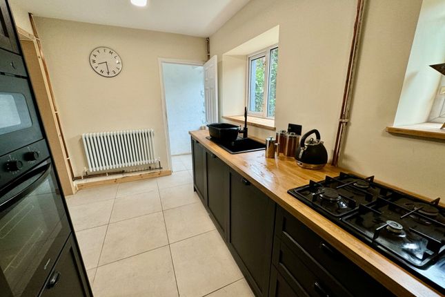 19, Ael y Bryn Terrace, Newport photo 4