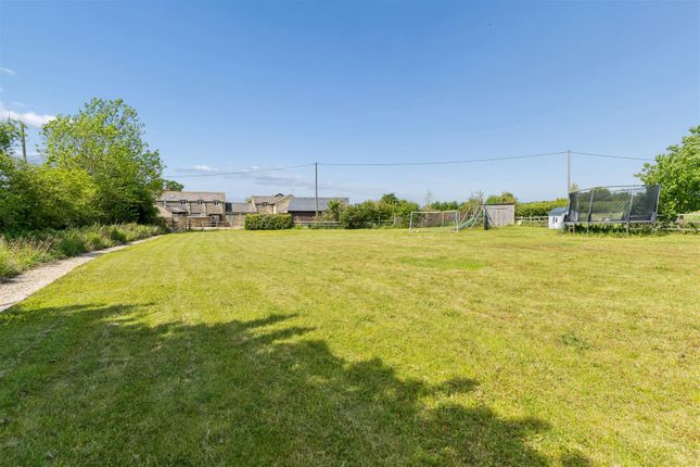 1 End Farm, Water Lane, Sherington photo 4