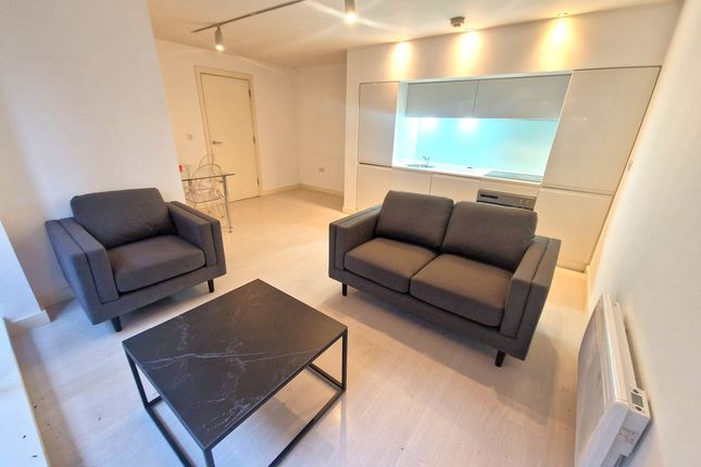 115 Manor Mills, Leeds photo 2