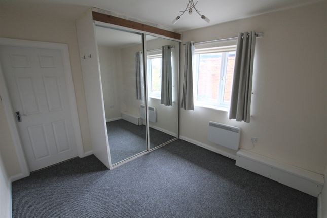 199, Barnsley Road, Wakefield photo 5