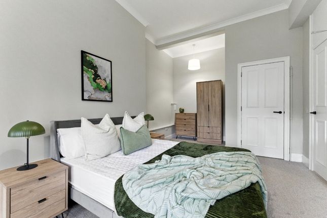 Upper Gilmore Place, Bruntsfield, Edinburgh, EH3 9NW, Edinburgh photo 5