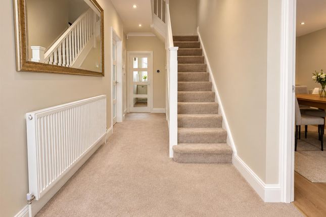 146, Uxbridge Road, Southall photo 2