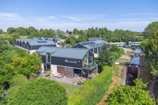 4-bed house on 8, Marsworth Wharf, Tring, £1,250,000