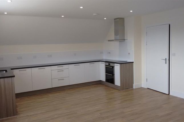 4, Sarah Grace Court, St Ives photo 2