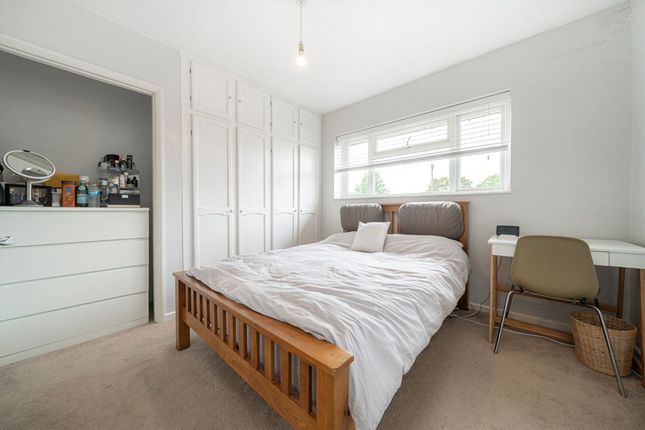 12, Wigley Road, Feltham photo 4