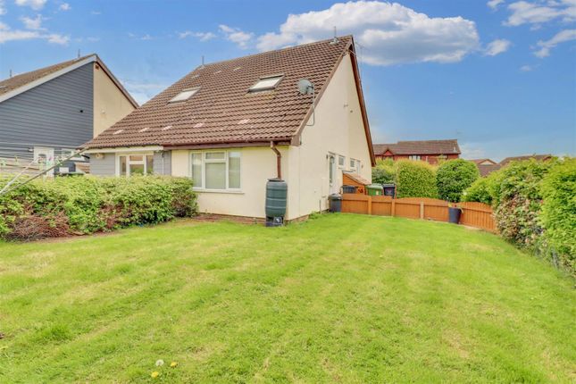 Thumbnail Property for sale in Bulphan Close, Wickford