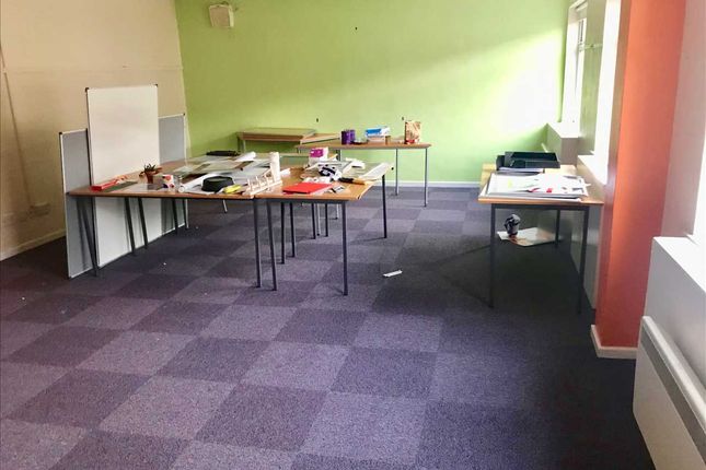 Commercial Property To Rent In Laneham Street Scunthorpe