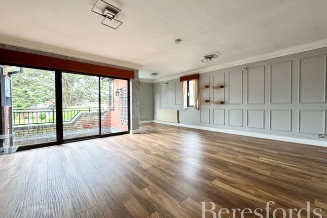 22, Ridgemont Place, Hornchurch photo 2