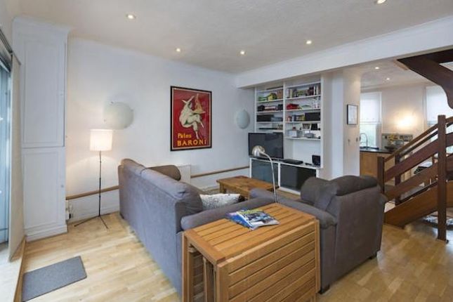 Thumbnail Flat to rent in Maryon Mews, Hampstead