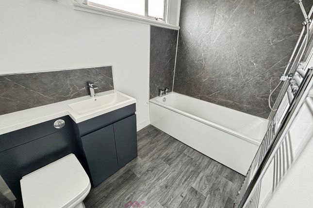 11a, Roseberry Avenue, Doncaster photo 3