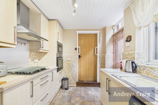 74 Eglesfield Road, South Shields photo 3