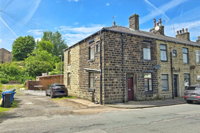 2-bed house on 16, Tunstead Road, Rossendale, £99,950