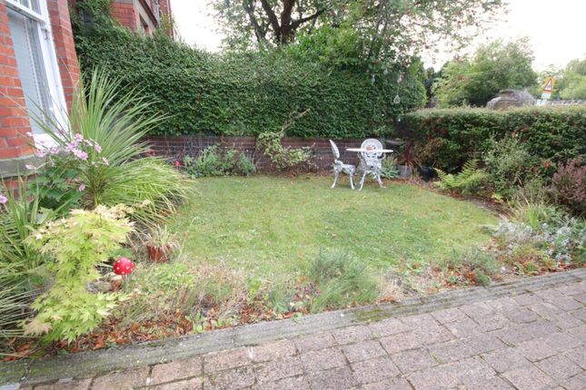 16 (flat 4), Tankerville Terrace, Newcastle upon Tyne photo 4