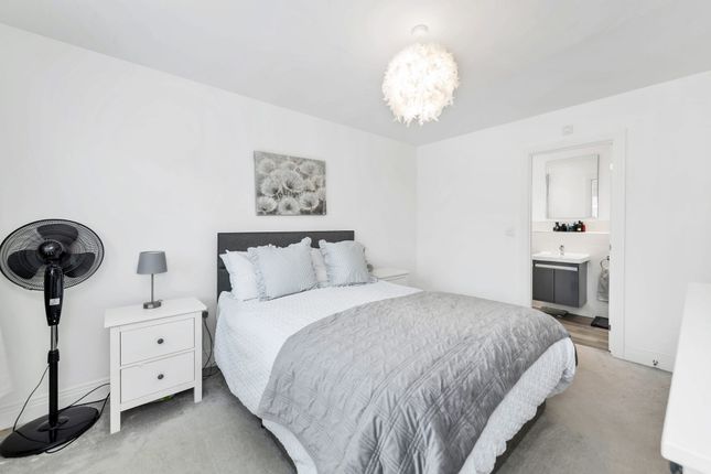 4 Einkorn Drive, Ware photo 4