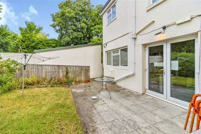28, Windsor Road, Devon photo 4