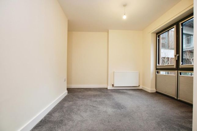 Flat to rent in Gaol Ferry Steps, Bristol