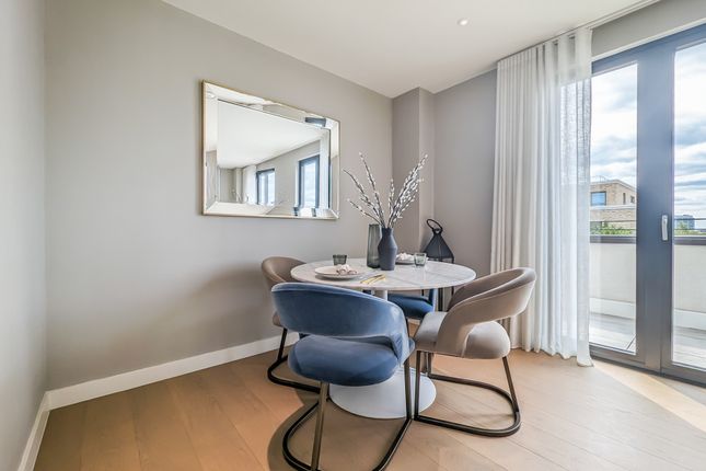 Apartment 406, 7, Lyons Place, London photo 3