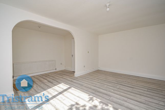21, Keys Close, Nottingham photo 3