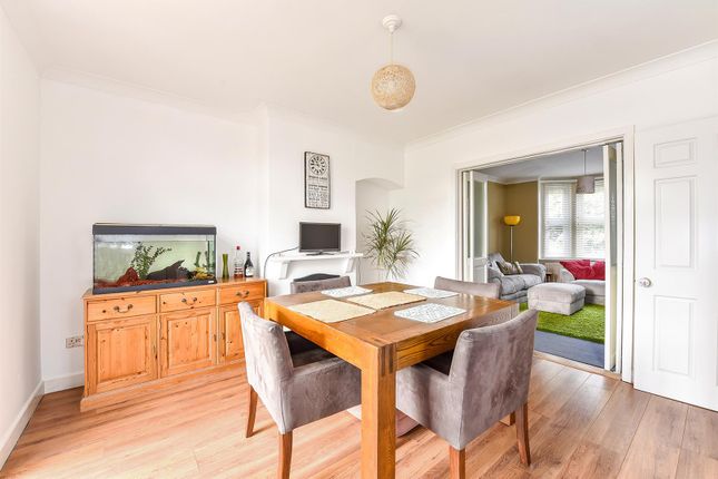9, Weyhill Road, Andover photo 4