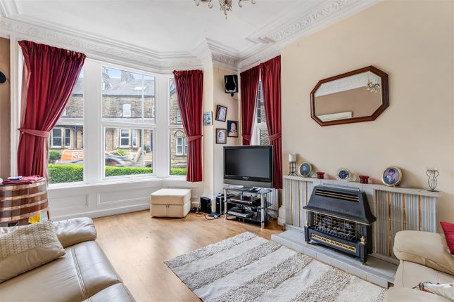 47, Cowpasture Road, Ilkley photo 2